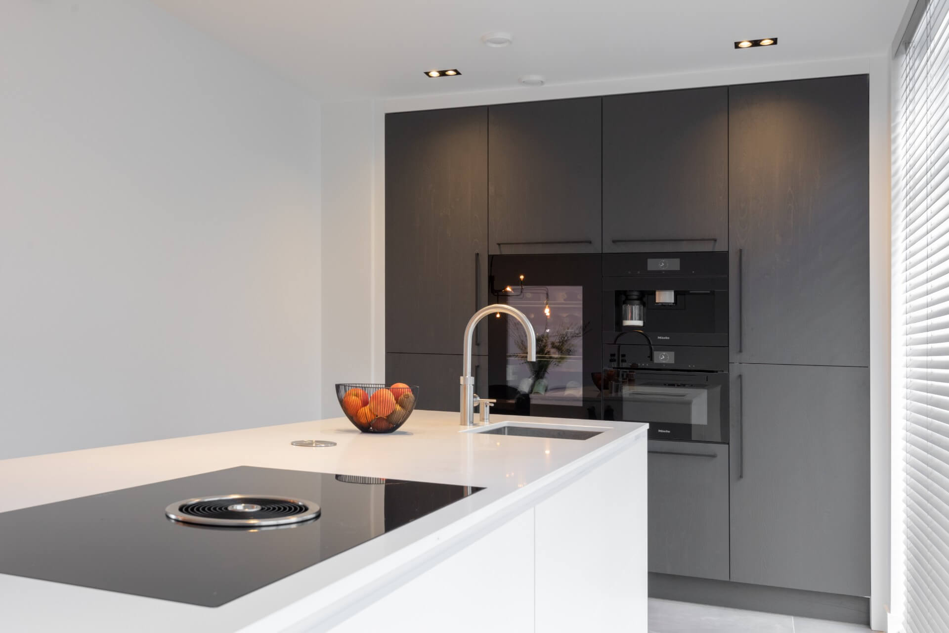 Moderne witte hoogglans keuken 002