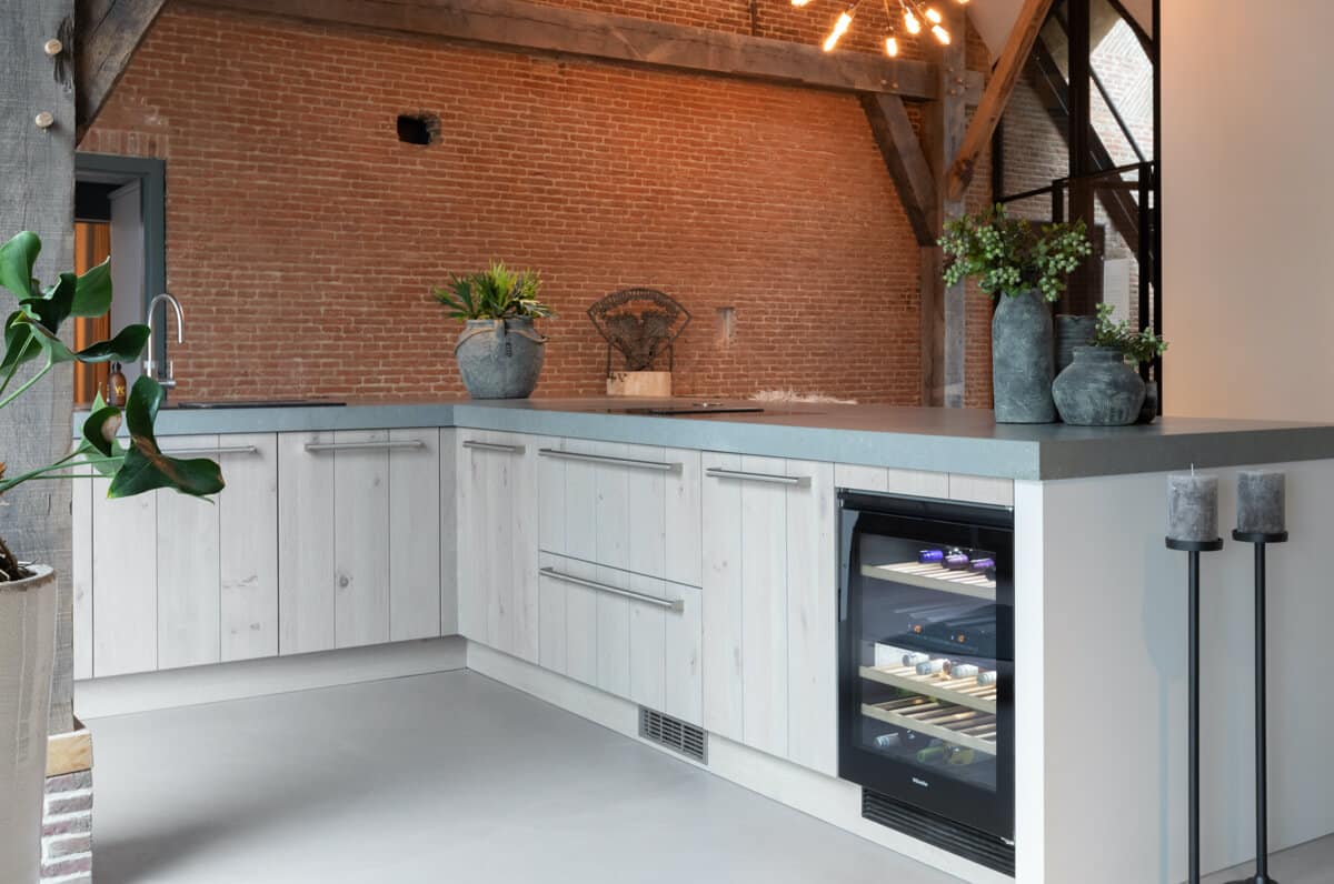 Robuuste massieve eiken keuken