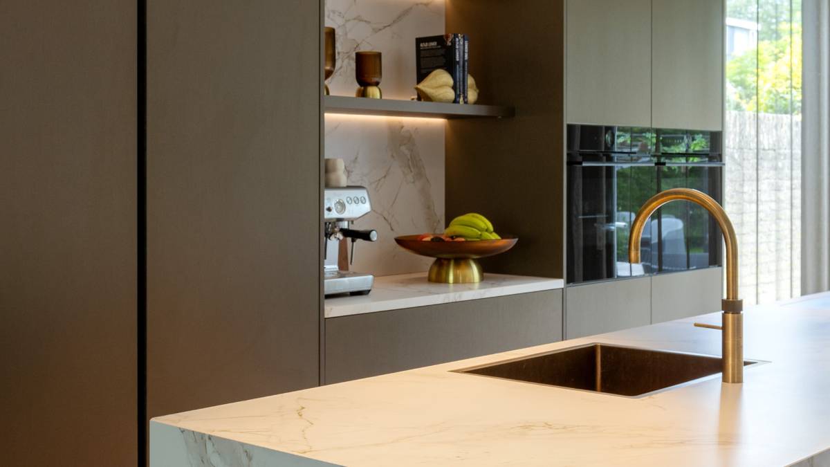 warm minimalisme keukentrend 2026